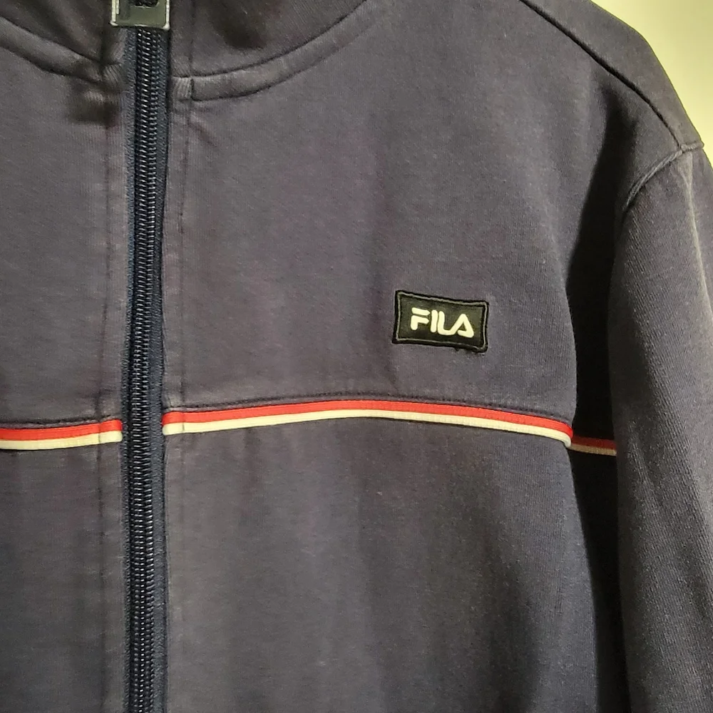Fila Zip-Up Sweatshirt Medium - Picture 2 of 4